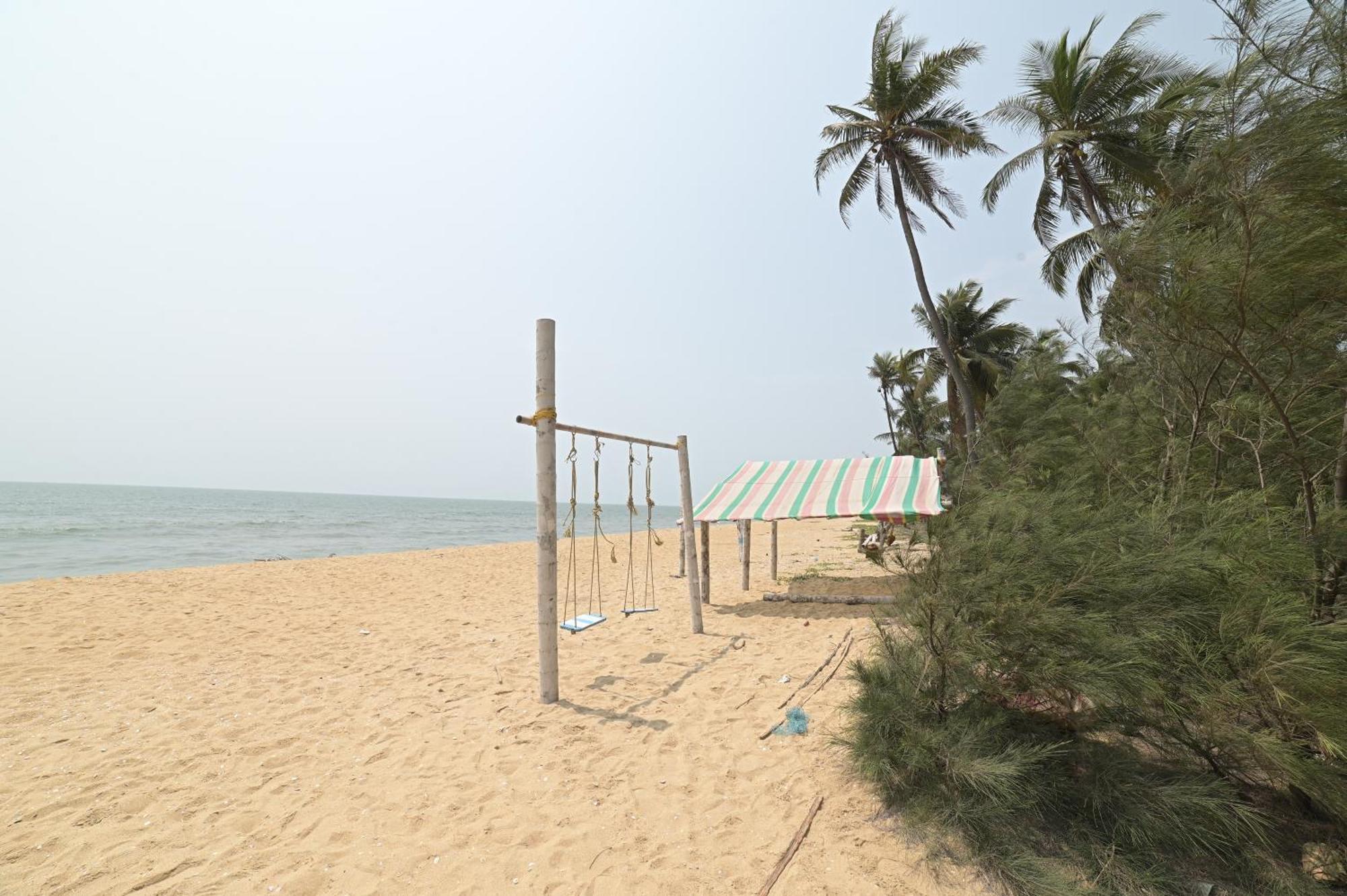 The Camp Club Beach Villa Payyannur Esterno foto